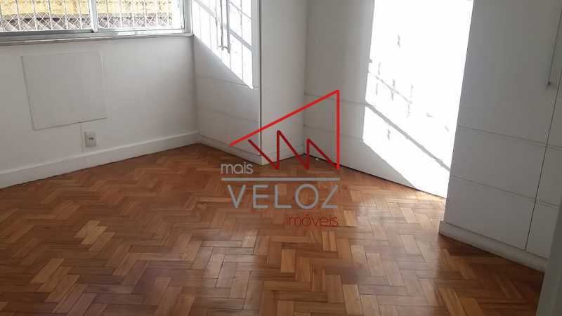 Apartamento à venda com 2 quartos, 78m² - Foto 12