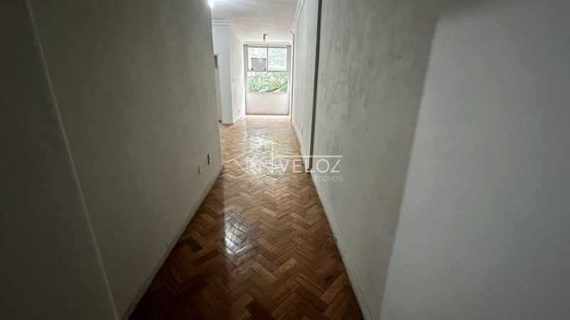 Apartamento à venda com 3 quartos, 95m² - Foto 8