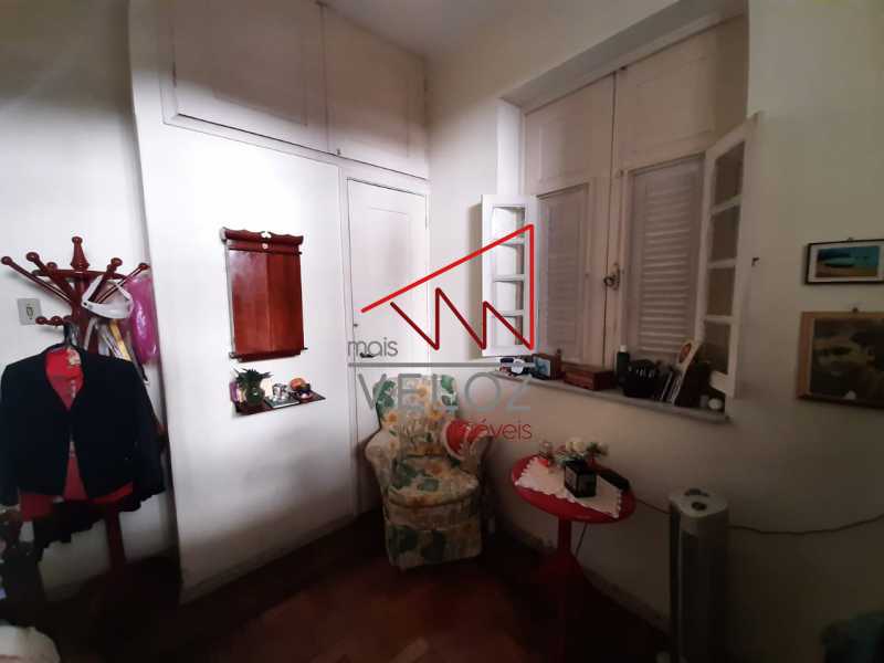 Apartamento à venda com 2 quartos, 70m² - Foto 22