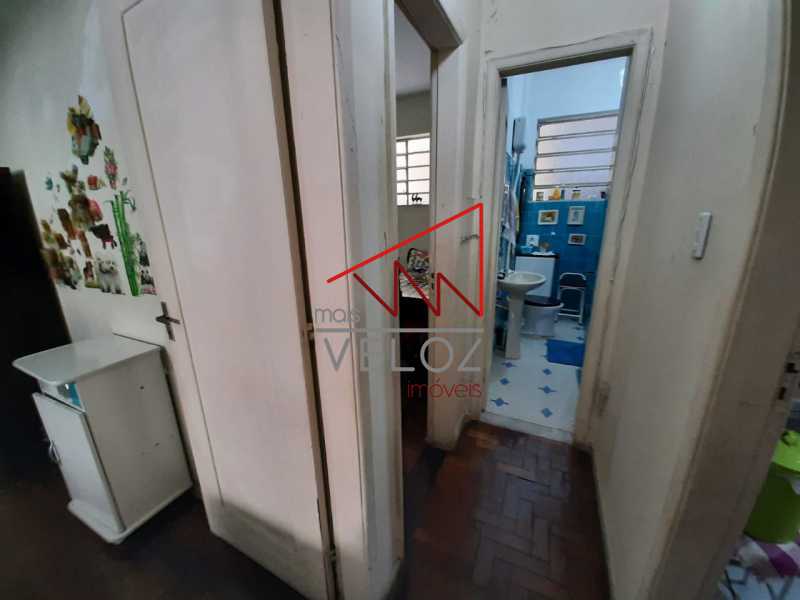 Apartamento à venda com 2 quartos, 70m² - Foto 6