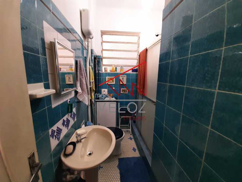 Apartamento à venda com 2 quartos, 70m² - Foto 10