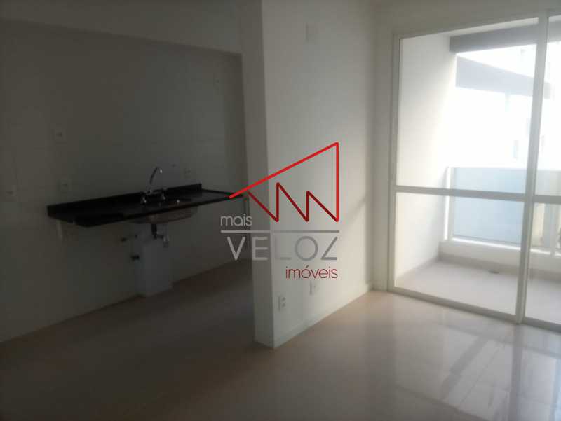 Apartamento à venda com 3 quartos, 75m² - Foto 15