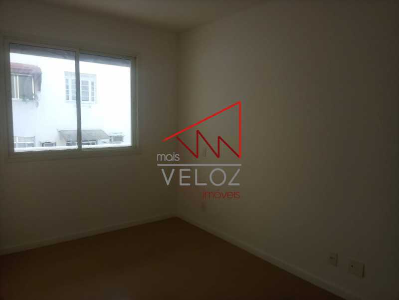 Apartamento à venda com 3 quartos, 75m² - Foto 13