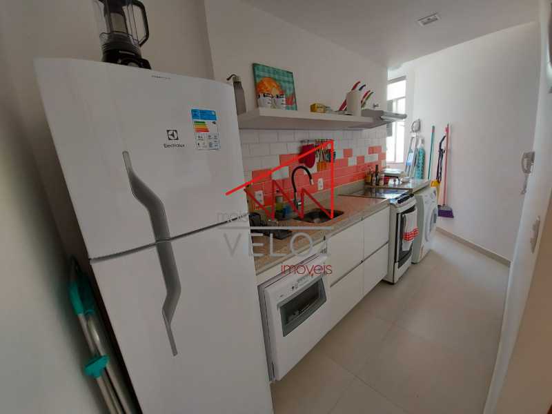 Apartamento à venda com 1 quarto, 60m² - Foto 20