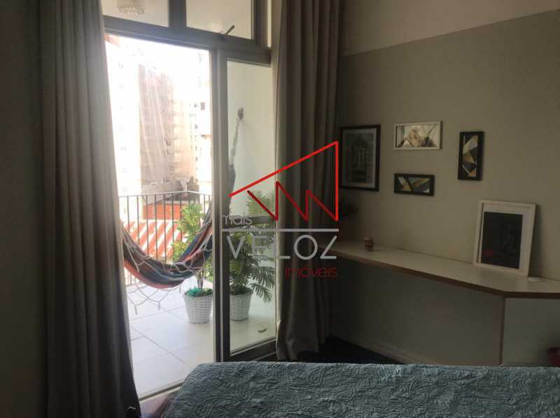 Apartamento à venda com 1 quarto, 60m² - Foto 8