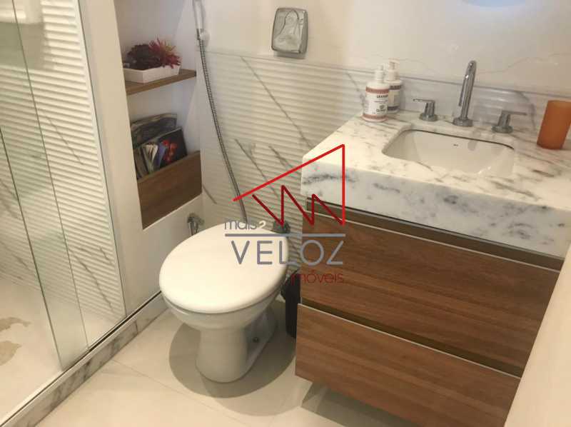 Apartamento à venda com 1 quarto, 60m² - Foto 18