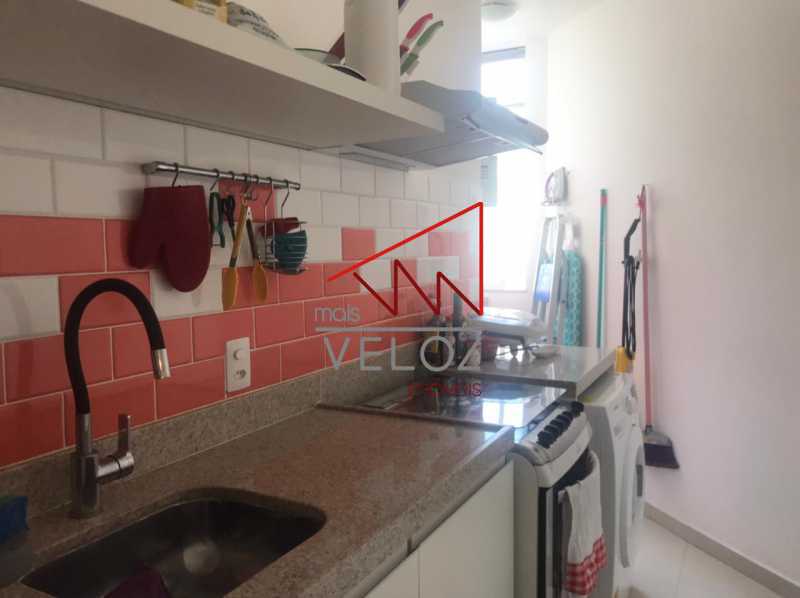 Apartamento à venda com 1 quarto, 60m² - Foto 23