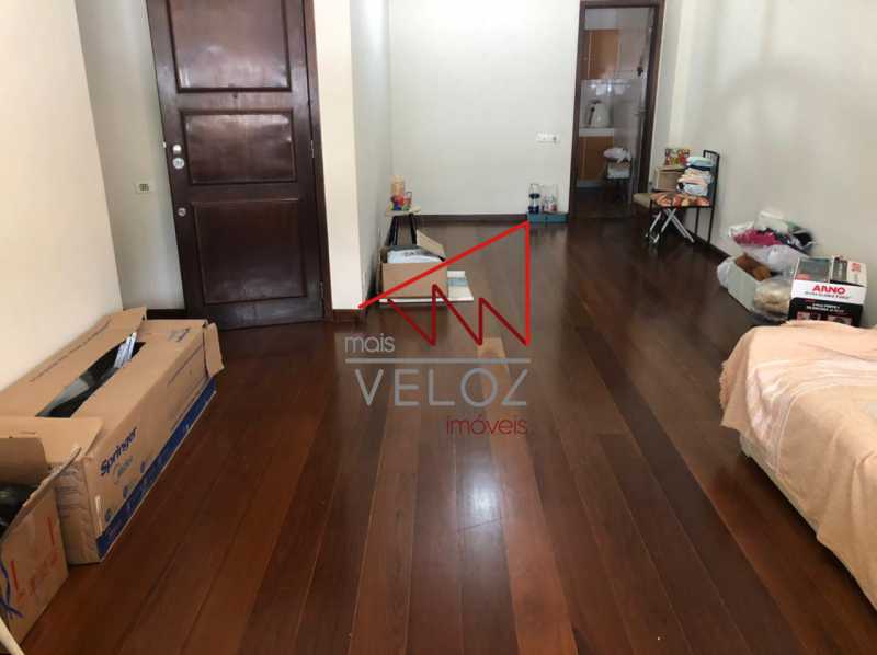 Apartamento à venda com 4 quartos, 162m² - Foto 6