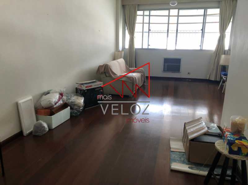 Apartamento à venda com 4 quartos, 162m² - Foto 7