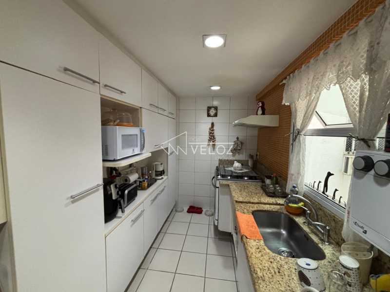 Apartamento à venda com 3 quartos, 152m² - Foto 23