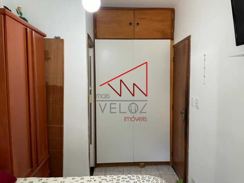 Apartamento à venda com 2 quartos, 60m² - Foto 13