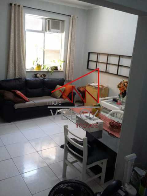 Apartamento à venda com 3 quartos, 90m² - Foto 2