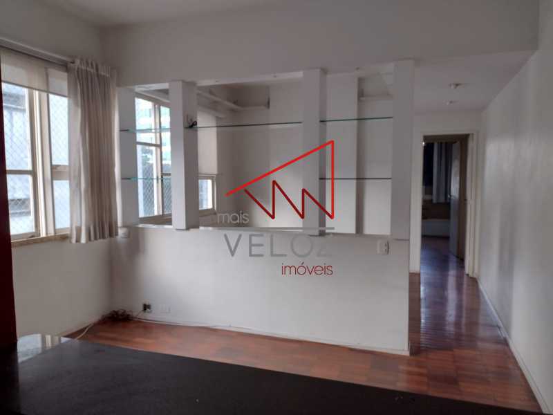 Apartamento à venda com 2 quartos, 68m² - Foto 7