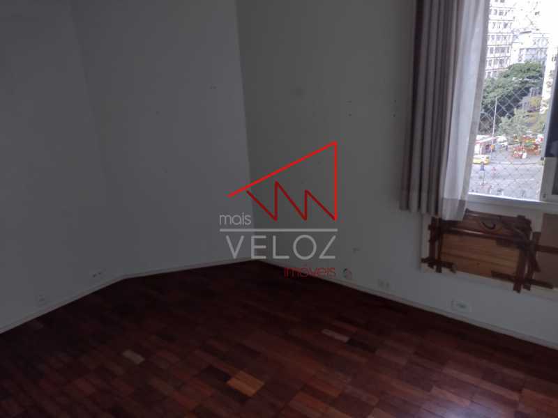 Apartamento à venda com 2 quartos, 68m² - Foto 14