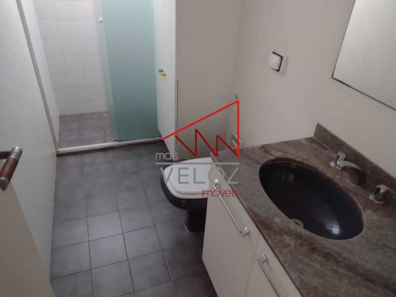 Apartamento à venda com 2 quartos, 68m² - Foto 26