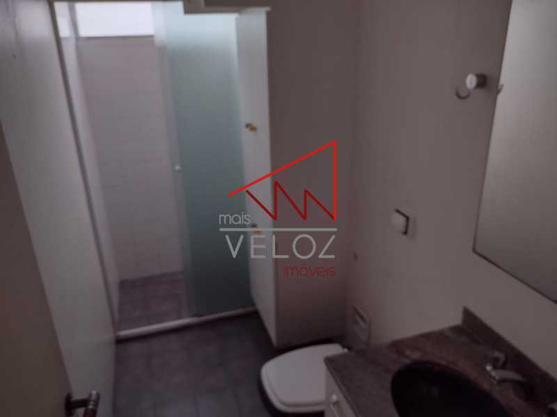 Apartamento à venda com 2 quartos, 68m² - Foto 27