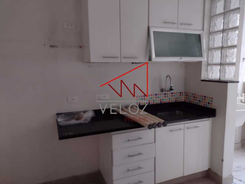 Apartamento à venda com 2 quartos, 68m² - Foto 19