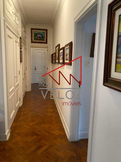 Apartamento à venda com 3 quartos, 370m² - Foto 14