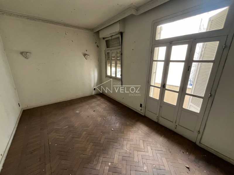 Apartamento à venda com 3 quartos, 110m² - Foto 14