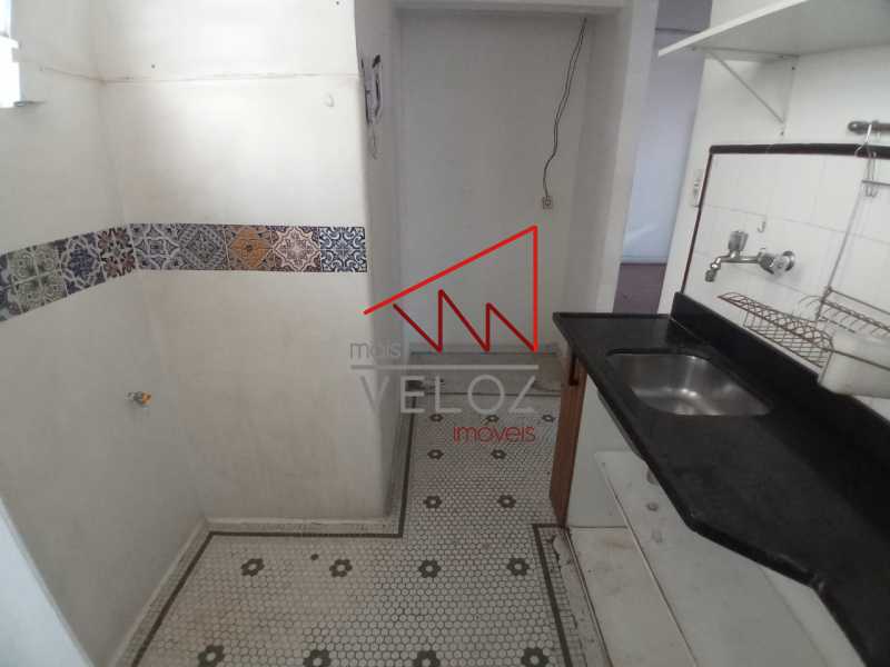 Apartamento à venda com 3 quartos, 100m² - Foto 8