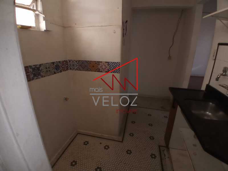 Apartamento à venda com 3 quartos, 100m² - Foto 11