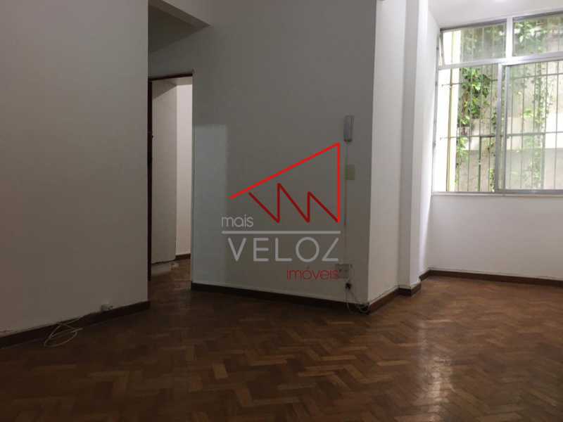 Apartamento à venda com 1 quarto, 55m² - Foto 3