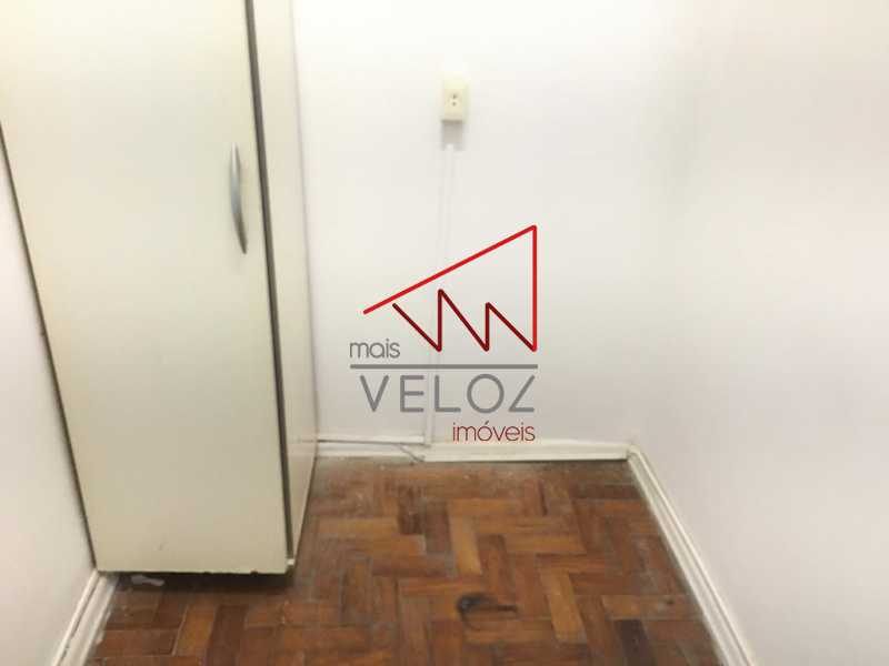 Apartamento à venda com 1 quarto, 55m² - Foto 28