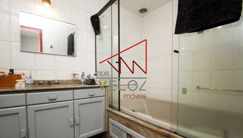 Cobertura à venda com 2 quartos, 200m² - Foto 9