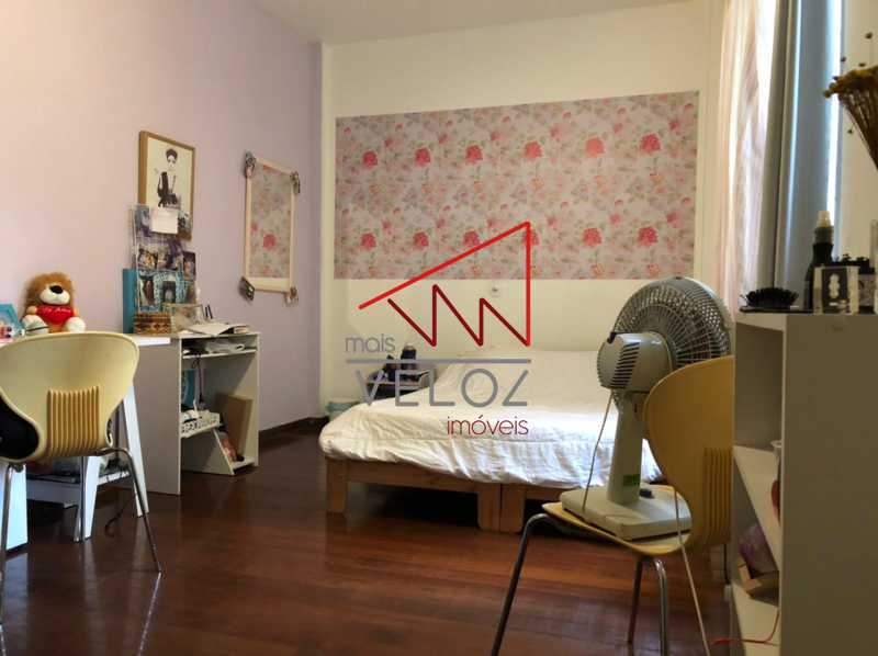 Apartamento à venda com 3 quartos, 123m² - Foto 8