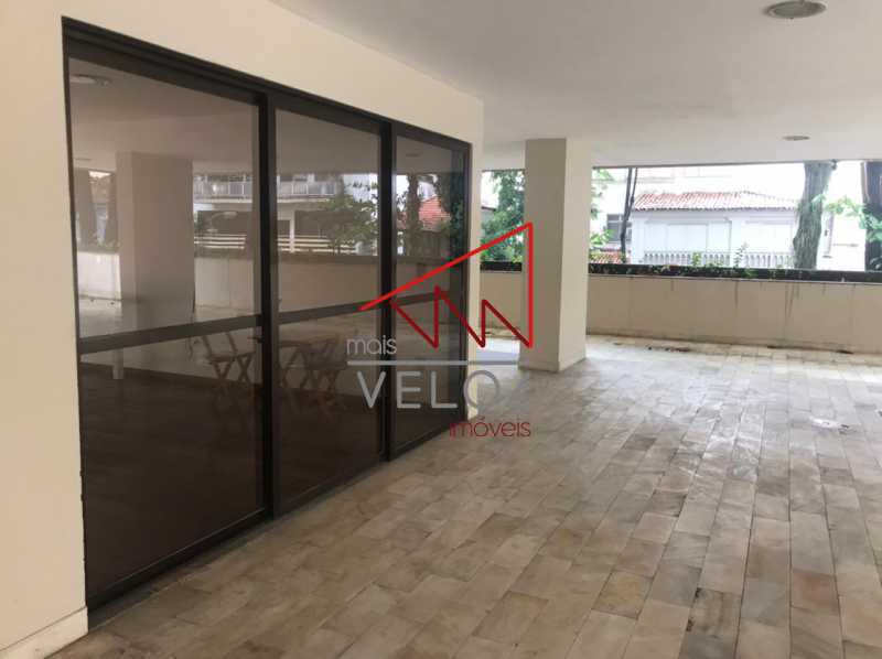 Apartamento à venda com 4 quartos, 215m² - Foto 20