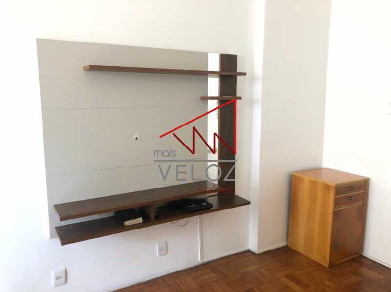 Apartamento à venda com 1 quarto, 34m² - Foto 1