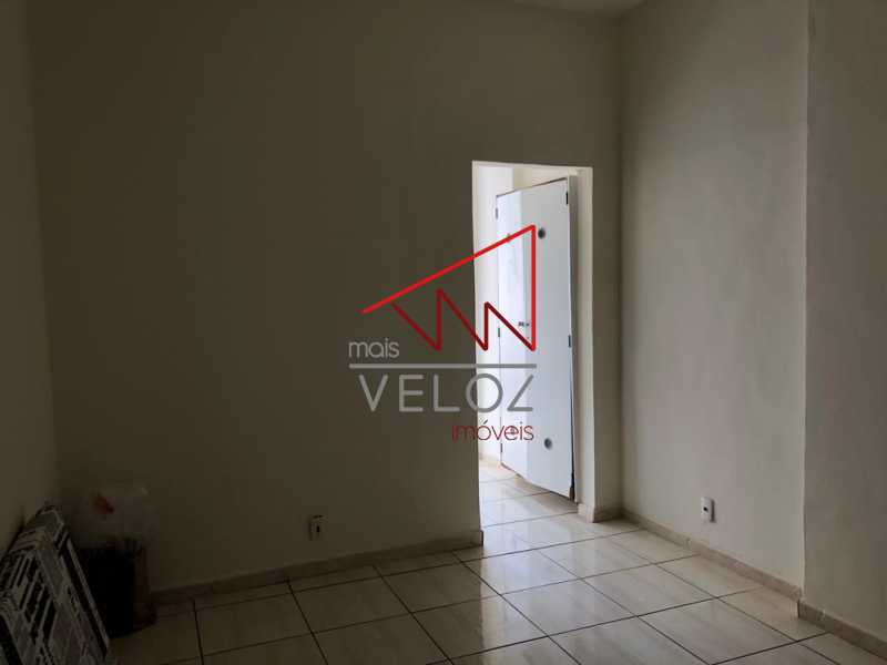 Apartamento à venda com 1 quarto, 34m² - Foto 9