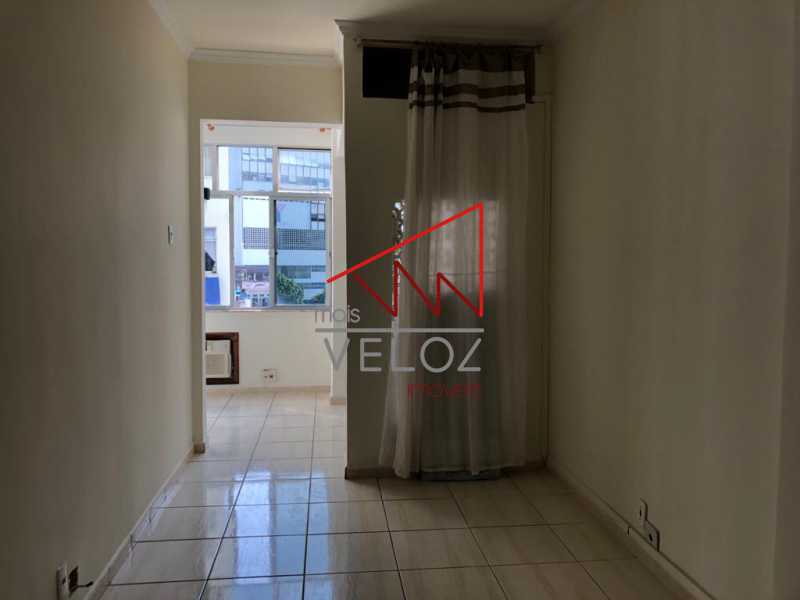 Apartamento à venda com 1 quarto, 34m² - Foto 8