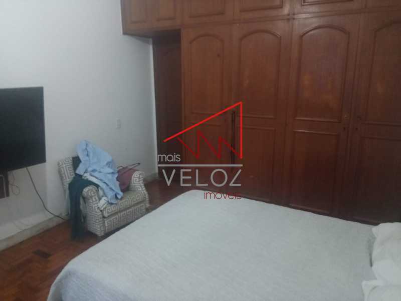 Apartamento à venda com 5 quartos, 354m² - Foto 9