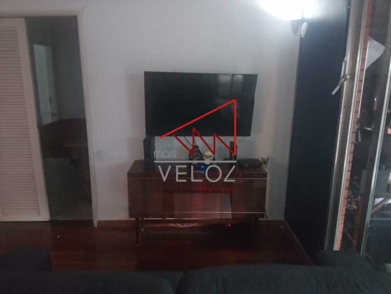 Apartamento à venda com 5 quartos, 354m² - Foto 4