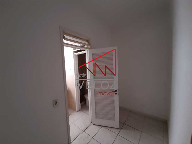 Apartamento à venda com 1 quarto, 71m² - Foto 17