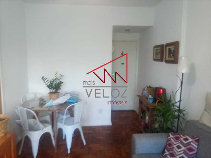 Apartamento à venda com 2 quartos, 78m² - Foto 5