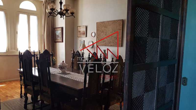 Apartamento à venda com 3 quartos, 170m² - Foto 3