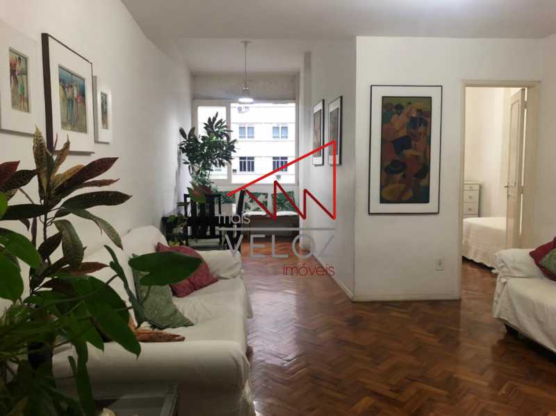 Apartamento à venda com 3 quartos, 95m² - Foto 2