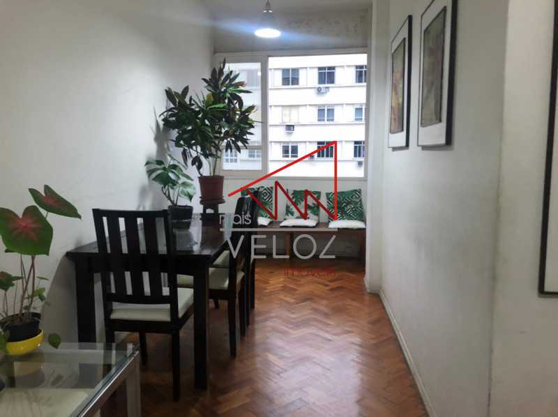 Apartamento à venda com 3 quartos, 95m² - Foto 4