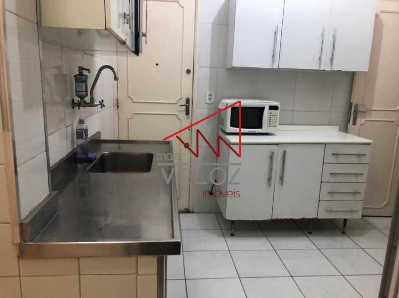 Apartamento à venda com 3 quartos, 95m² - Foto 19