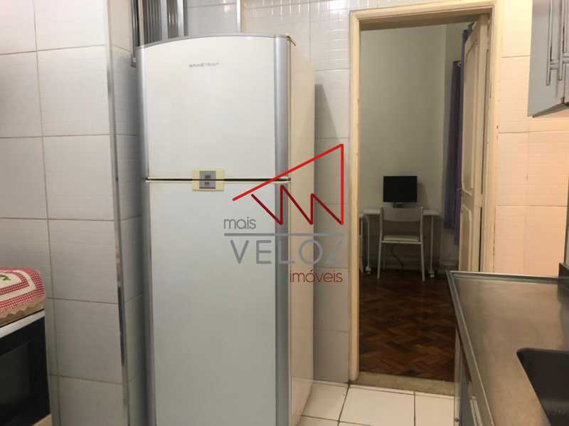 Apartamento à venda com 3 quartos, 95m² - Foto 22