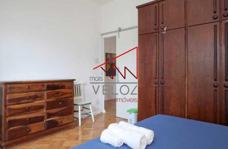 Casa à venda com 4 quartos, 273m² - Foto 9