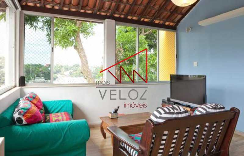 Casa à venda com 4 quartos, 273m² - Foto 4