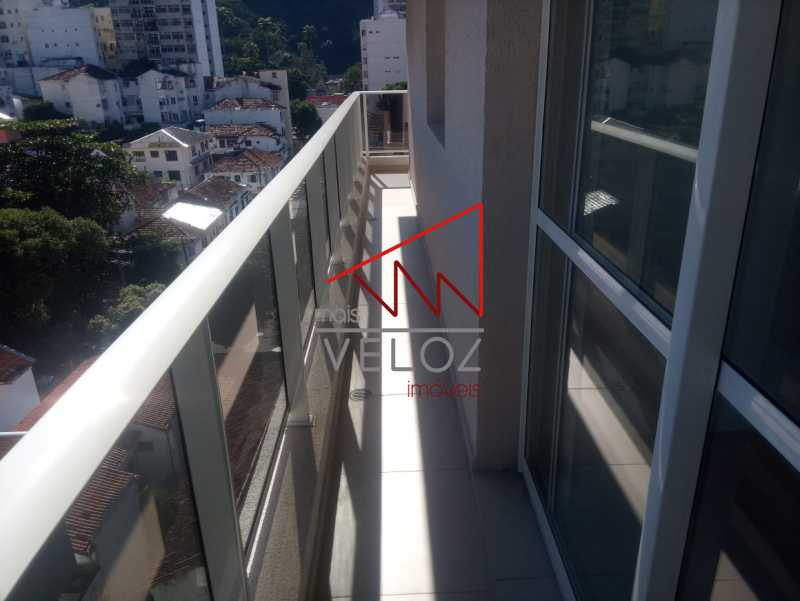 Apartamento à venda com 2 quartos, 71m² - Foto 3