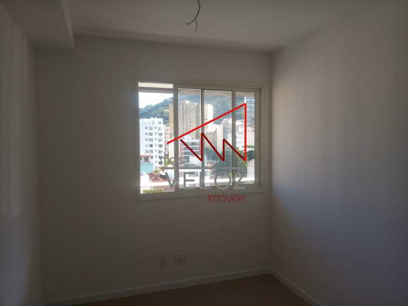 Apartamento à venda com 2 quartos, 71m² - Foto 12