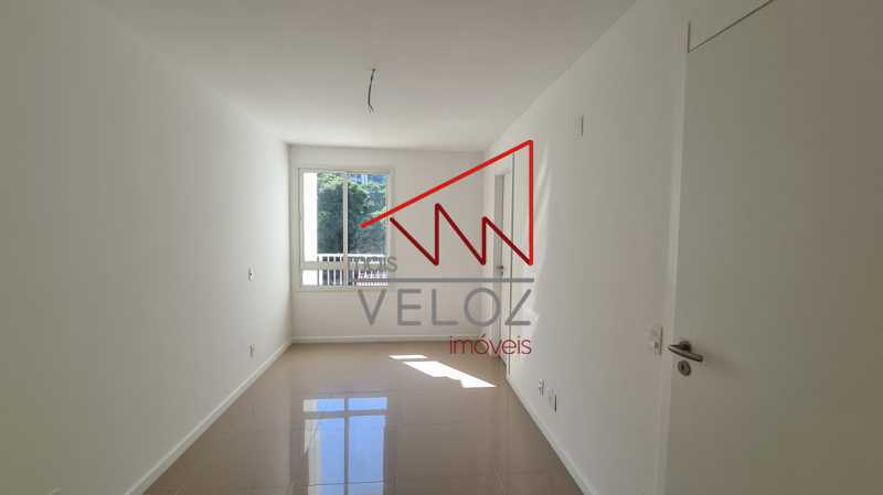 Apartamento à venda com 3 quartos, 155m² - Foto 6