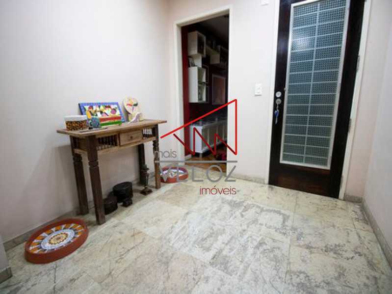 Apartamento, 3 quartos, 210 m² - Foto 1