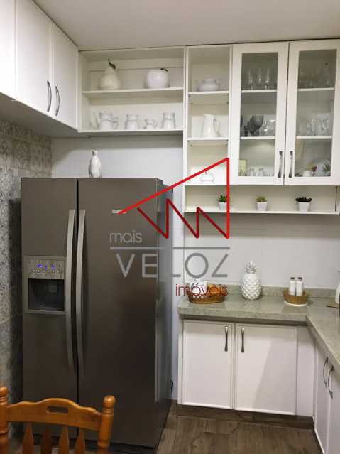 Apartamento à venda com 3 quartos, 160m² - Foto 23