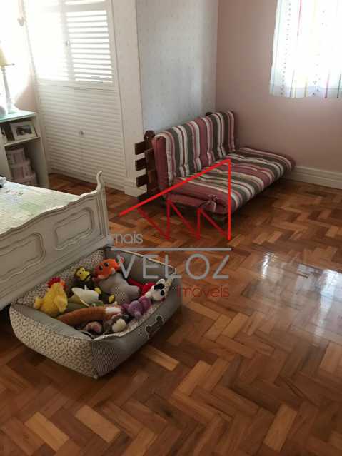 Apartamento à venda com 3 quartos, 160m² - Foto 4